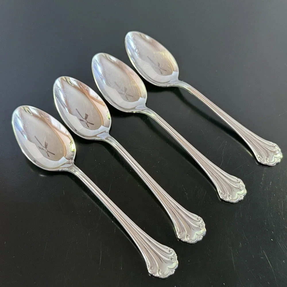 Reed & Barton Stainless Steel Flatware REGINE Lot of 4 Oval Soup Spoons